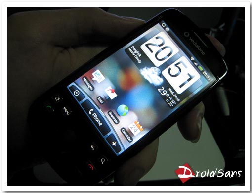 มินิรีวิวรอม HTC Hero บน HTC Magic