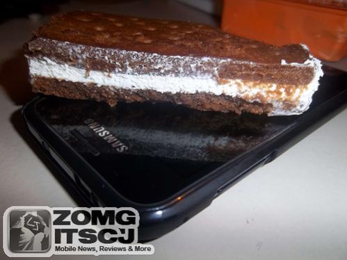 Galaxy S กินน่มปังผิงยังไม่อิ่ม แซนวิซไอติมมาเสิรฟซะละ !!