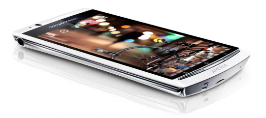 Sony Ericsson กำลังซุ่มทำ XPeria Arc HD จอ 720p อยู่ ?