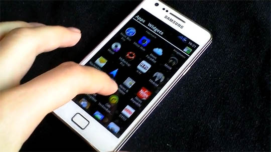 ใจร้อนอยากลง ICS ให้ Galaxy S II ? เชิญทางนี้ได้เลย ~~~~