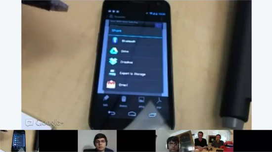 Google Drive หลุดกลางวีดีโอระหว่าง Hang Out เผยโลโก้สามเหลี่ยม