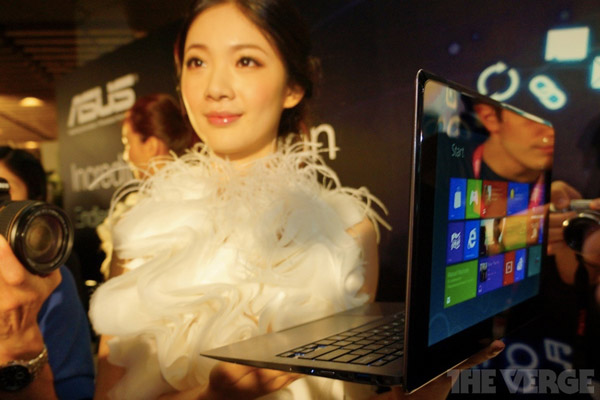 Asus เปิดตัว Asus Taichi ลูกครึ่งแท็บเล็ต/โน้ตบุ๊คสองจอ ทำงานด้วยระบบปฏิบัติการ Windows 8