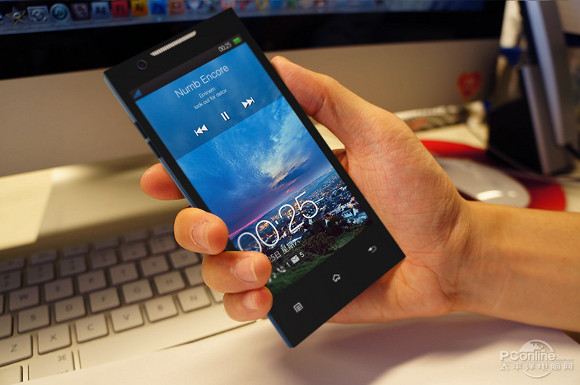 เผยโฉม OPPO Find 5 อีกหนึ่งการจัดเต็มของมวลแอนดรอยดชาติ