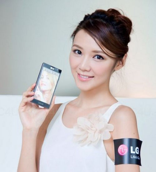 LG Optimus L9 วางจำหน่ายแล้วจ้า 11,900 บาท พรอ้มลูกเล่น กล้องแปลภาษา