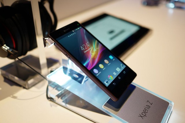 Sony Xperia Z เตรียมได้รับเจลลีบีน 4.2 ทั้งๆที่เพิ่งเปิดตัวมาไม่นานนี้