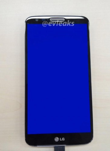 มือถือ LG ลึกลับโผล่ จอใหญ่เต็มตา ขอบบาง ไร้ปุ่ม คาดอาจเป็น Optimus G2