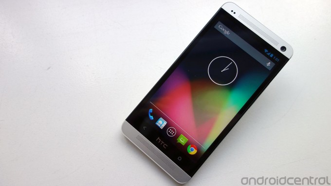 ปุจฉาวิสัชนา HTC One Google Edition ต่างกับ HTC One ธรรมดาอย่างไรบ้าง