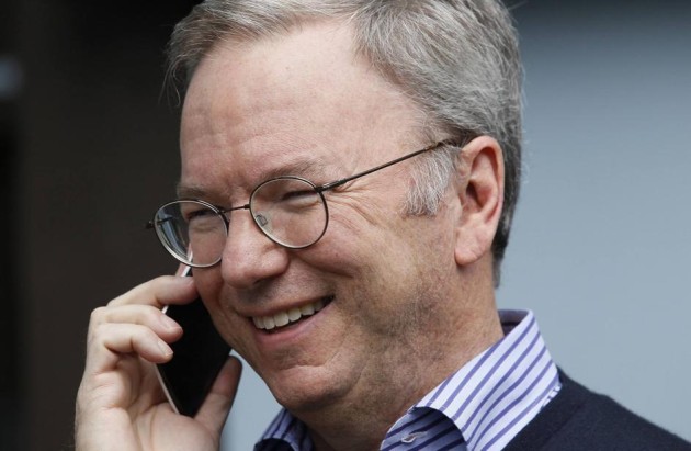 Moto X หลุดจะจะจากหน้า Eric Schmidt