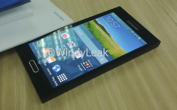 หลุดภาพของ Galaxy F ว่าที่สมาร์ทโฟนระดับพรีเมี่ยมจากซัมซุง เผยมาพร้อมหน้าจอ 2K