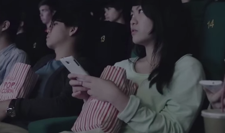 Eyes on the road – โฆษณาสุดเจ๋งที่จะทำให้คุณเลิกเล่นมือถือระหว่างขับรถ