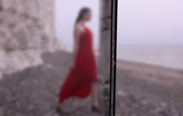 Sony Mobile ปล่อยภาพสมาร์ทโฟนเพรียวบางยาวใหญ่ ออกมายั่วน้ำลายสาวก