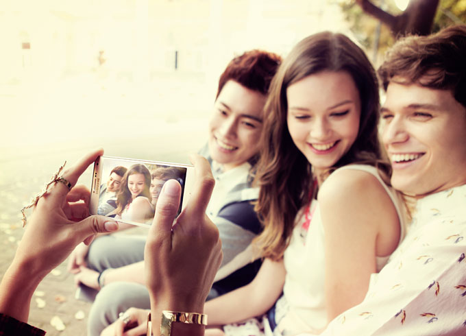 Samsung เผยโฉม Galaxy A5 และ Galaxy A3 บอดี้โลหะทั้งเครื่อง