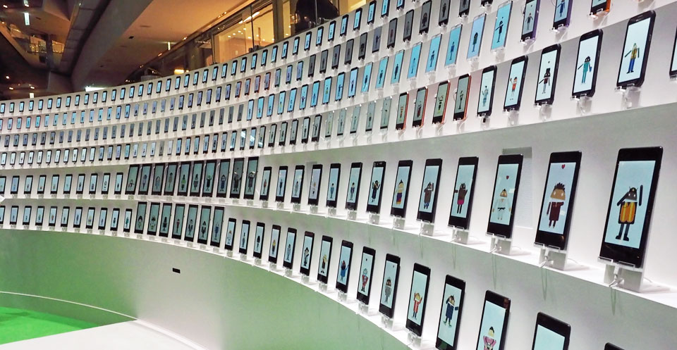 Google ส่งวงคอรัสแอนดรอยด์มอบความสุขช่วงเทศกาลแห่งความรักในโตเกียว