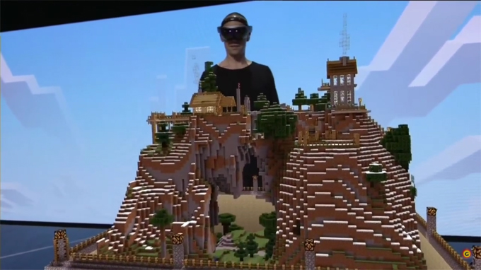 Microsoft โชว์การทำงาน HoloLens เล่น Minecraft สดๆ ในงาน E3