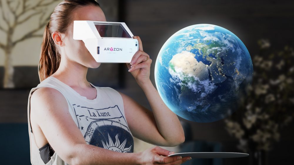 เข้าสู่โลกของ AR (Augmented Reality) ในราคาประหยัด แถมใช้ได้กับสมาร์ทโฟนทุกรุ่น ด้วย Aryzon
