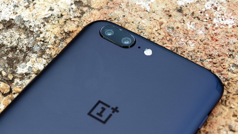 อดีตรองประธาน Google บอกการถ่ายภาพบน Android ยังตามหลัง iPhone อีกหลายปี