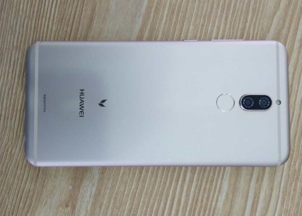 หลุดภาพตัวเป็นๆ ของมือถือ 4 กล้อง Huawei nova 2i เตรียมเปิดตัว 22 กันยายนนี้