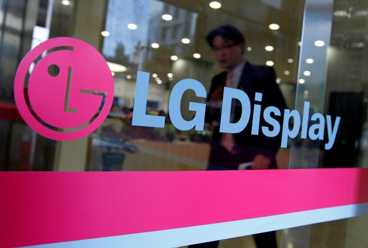 ไม่เข็ด.. Google จ้าง LG ผลิตหน้าจอ OLED แบบมีรอยแหว่ง คาดนำไปใช้กับ Pixel 3 XL
