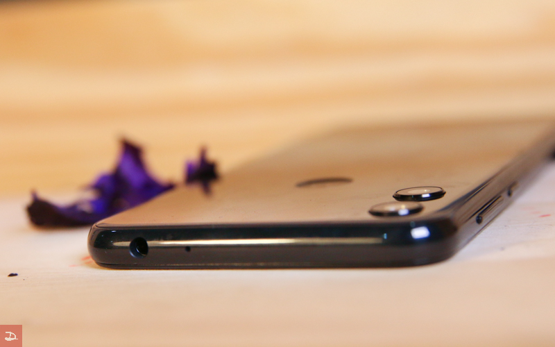 DS_unbox_motorolaone_11