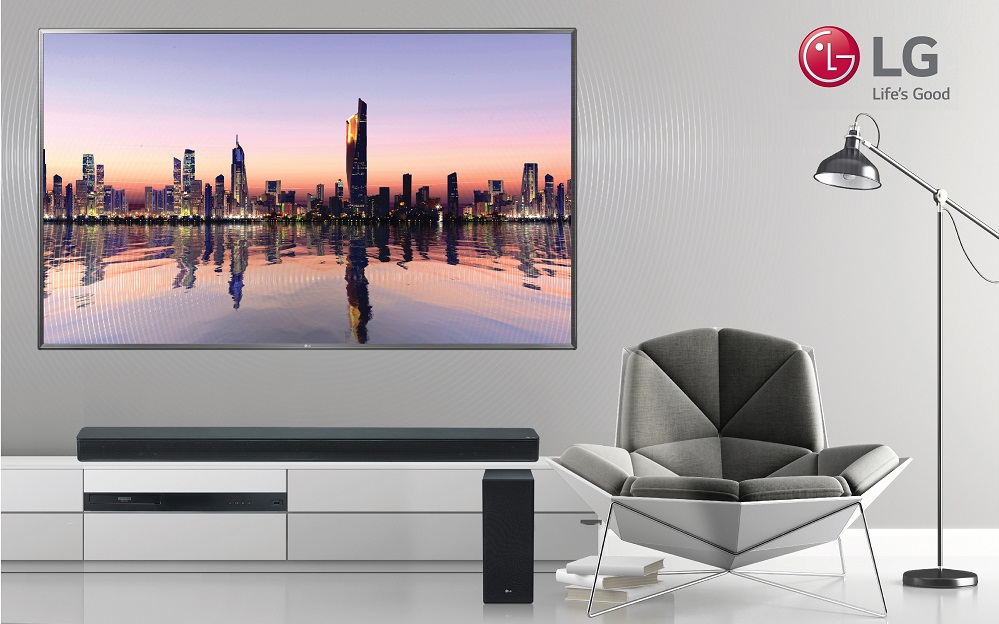 LG เอาใจคนอยากเปลี่ยนบ้านเป็นโรงหนัง ด้วย TV จอยักษ์, เครื่องเล่น Blu-ray และ Sound Bar รุ่นใหม่
