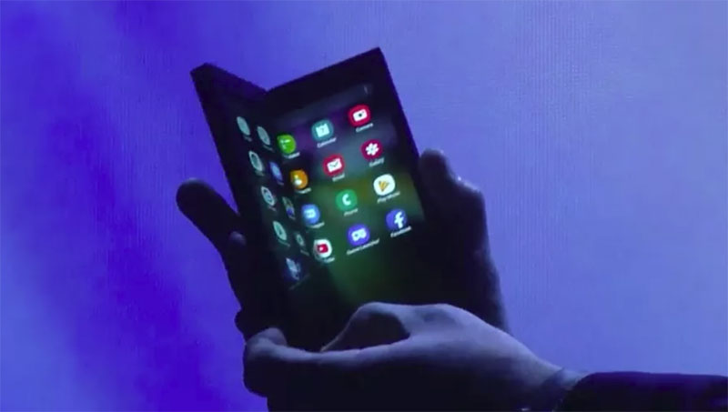 ลือ Samsung เตรียมเปิดตัวมือถือจอพับ Galaxy F พร้อมกับ Galaxy S10 ในงาน Galaxy Unpacked 20 ก.พ นี้