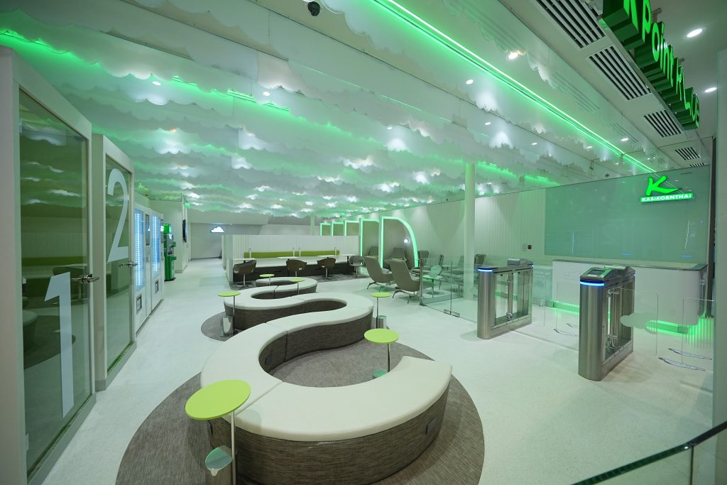 K Point Building ชิลล์ก่อนบิน! K Point KLUB@สนามบินสุวรรณภูมิ จุดพักรอไฟลต์ ใช้เพียง K ...