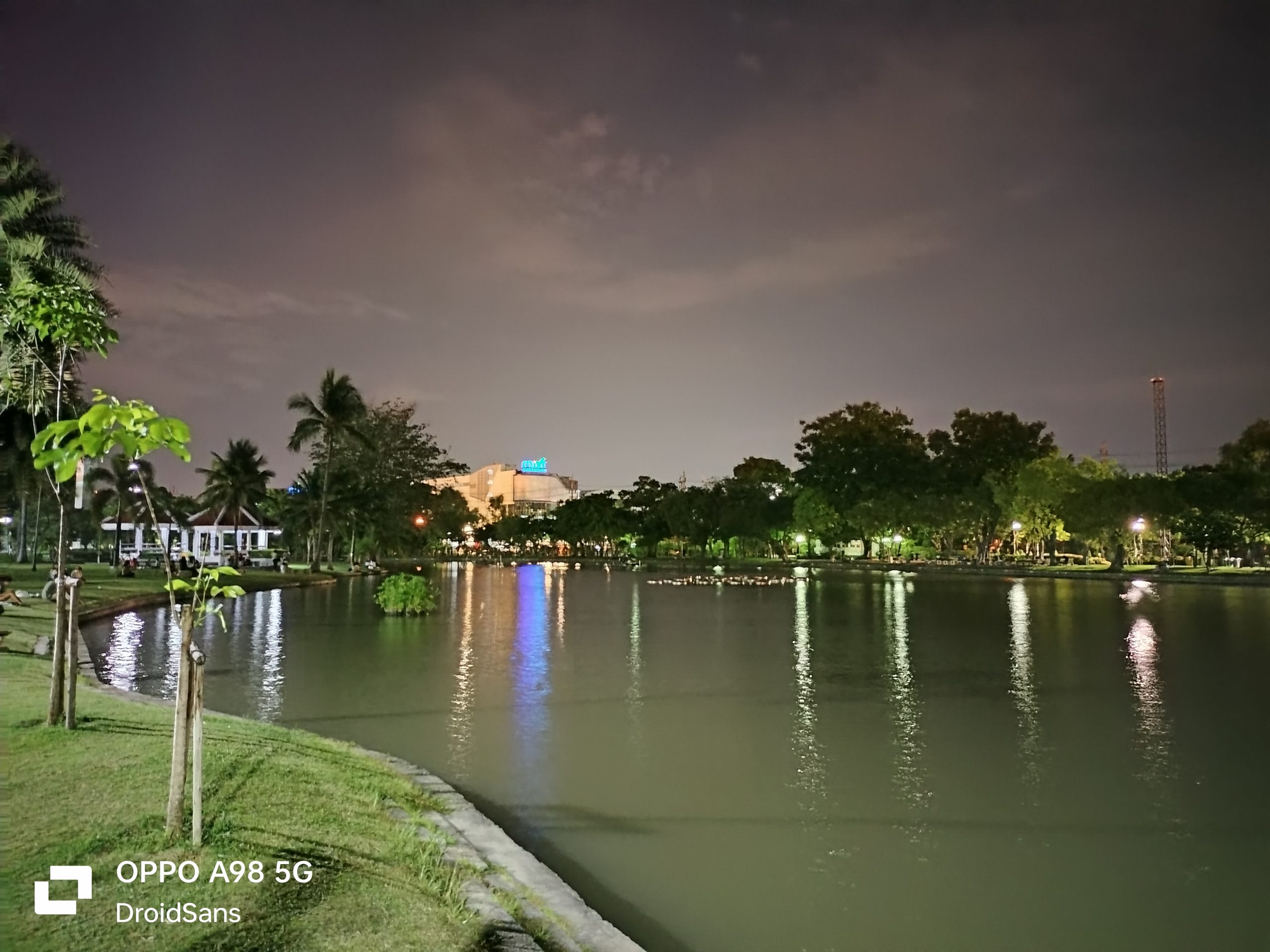 REVIEW | รีวิว OPPO A98 5G มือถือดีไซน์สนุก มีกล้องจุลทรรศน์ รองรับชาร์จไว 67W ในราคา 10,990 บาท