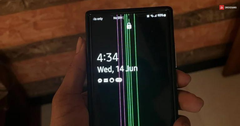 Samsung ให้เปลี่ยนจอฟรี สำหรับ Galaxy S21 และ Galaxy S22 Series ที่ขึ้นจอเป็นเส้น เฉพาะประเทศอินเดียเท่านั้น